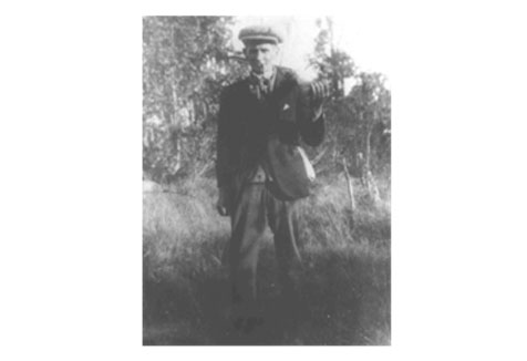 Spencer Reid, Riverfarm Manager, in 1950