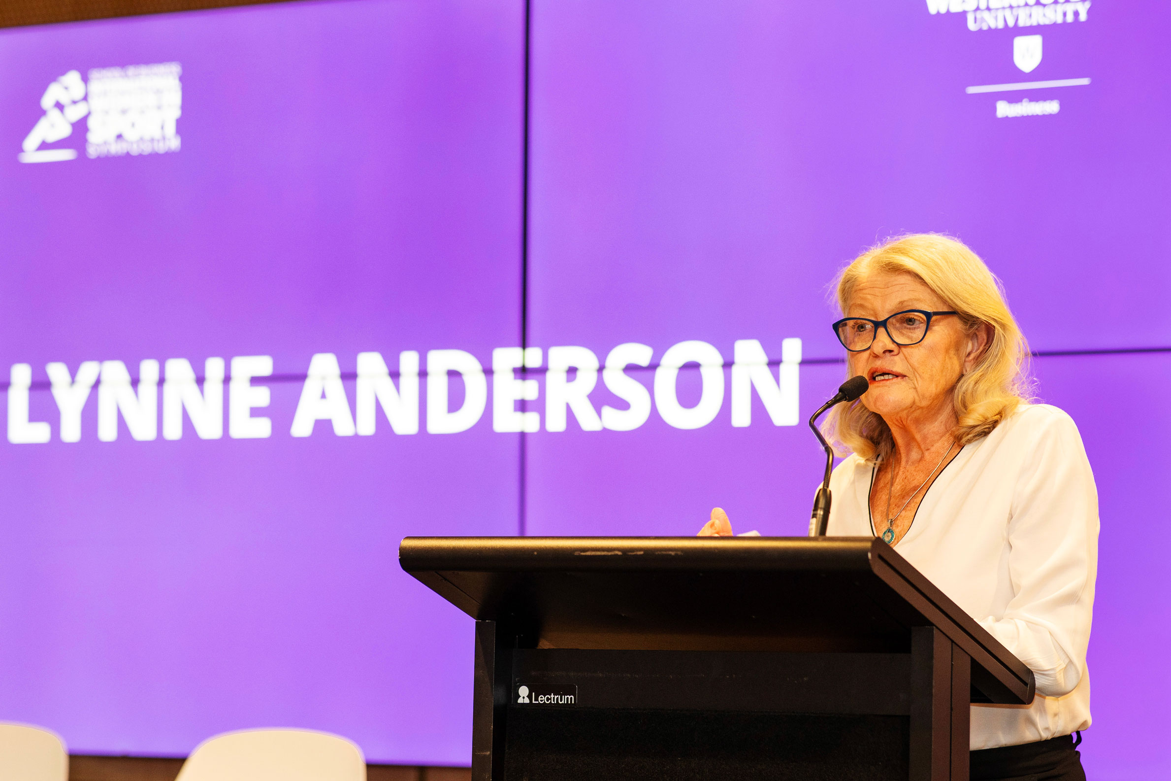 Lynne Anderson