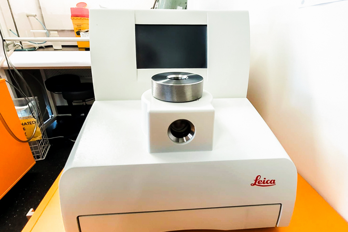 Leica EM300 Critical Point Dryer