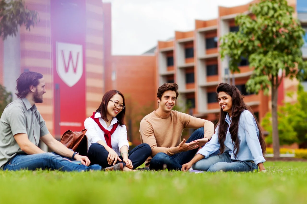 3 Students at Parramatta South Campus 3 Students at Parramatta South Campus