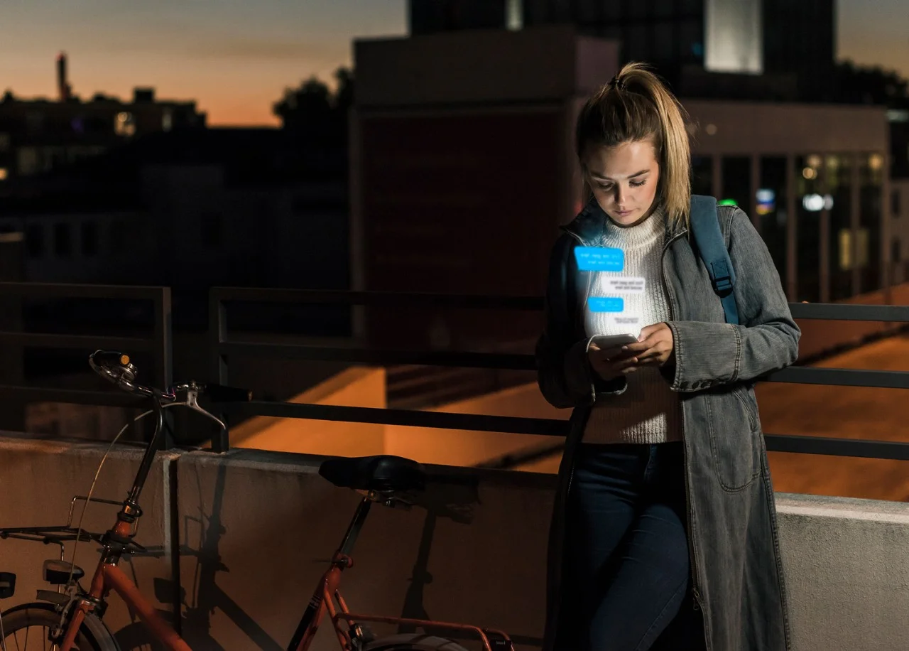Employers and employees should learn more about what can be included in workplace social media policies.