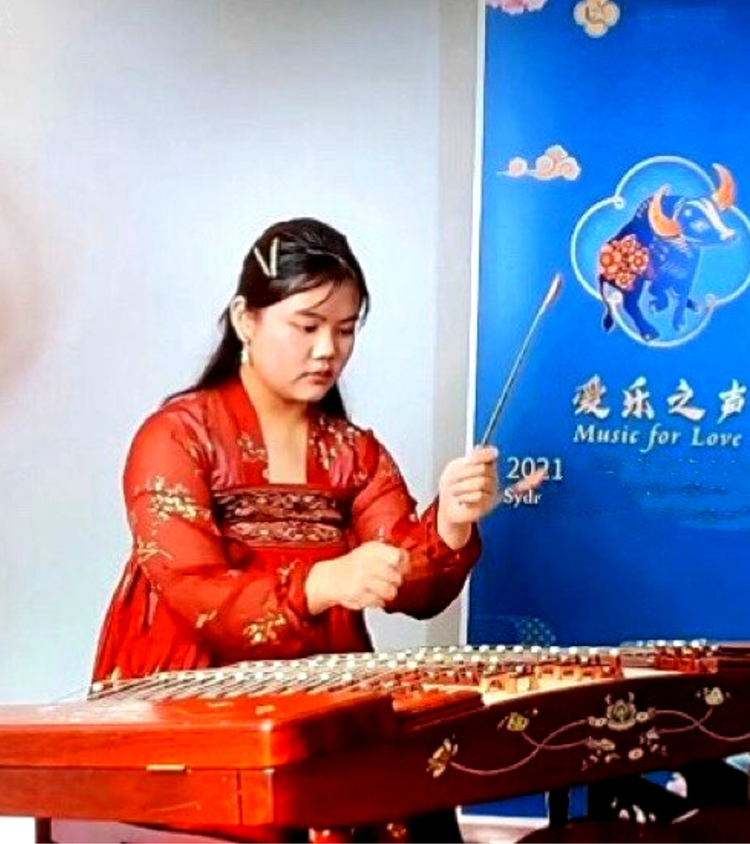 Hazel Chow (800 x 900px)