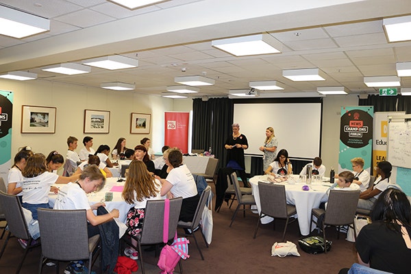 Young people in workshop for News Champions Forum