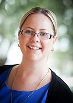 Portrait photo of Simone Casey