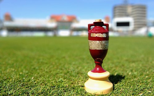Ashes Urn
