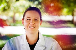 photo of Lisa Stojanovski