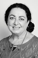 Headshot of Julianne Abood.