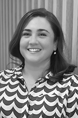 Headshot of Carolina Sandler.