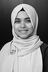 Headshot of Sadia Hossain.