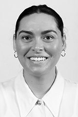 Headshot of Lily Lewington.