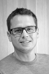 Headshot of Robin Pap.