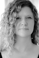 Headshot of Sandra Garrido.
