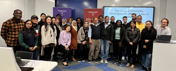 Data Analysis workshop using STATA